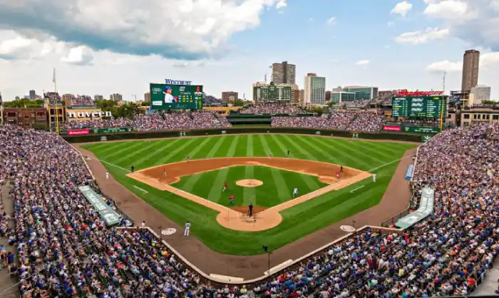 wrigley-field-2-e1623605931892-1